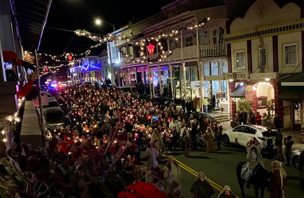 Sutter Creek Las Posadas Procession Photo